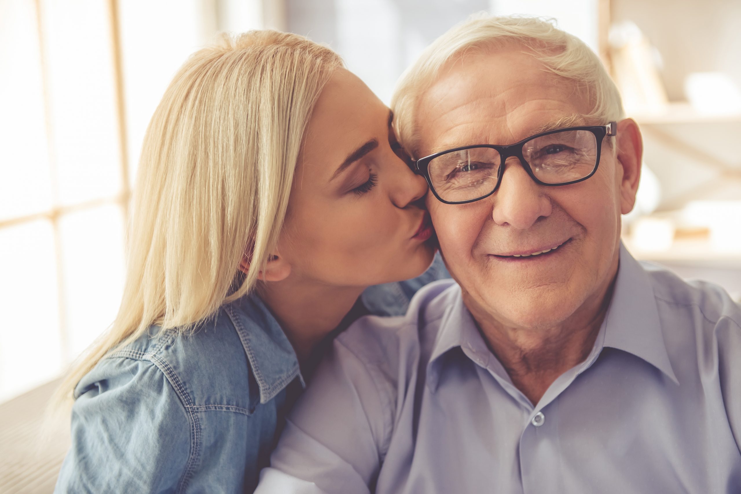 Read more about the article Why Home Monitoring for the Elderly is the Ideal Option for Caregivers of Loved Ones on a Cognitive Decline Journey